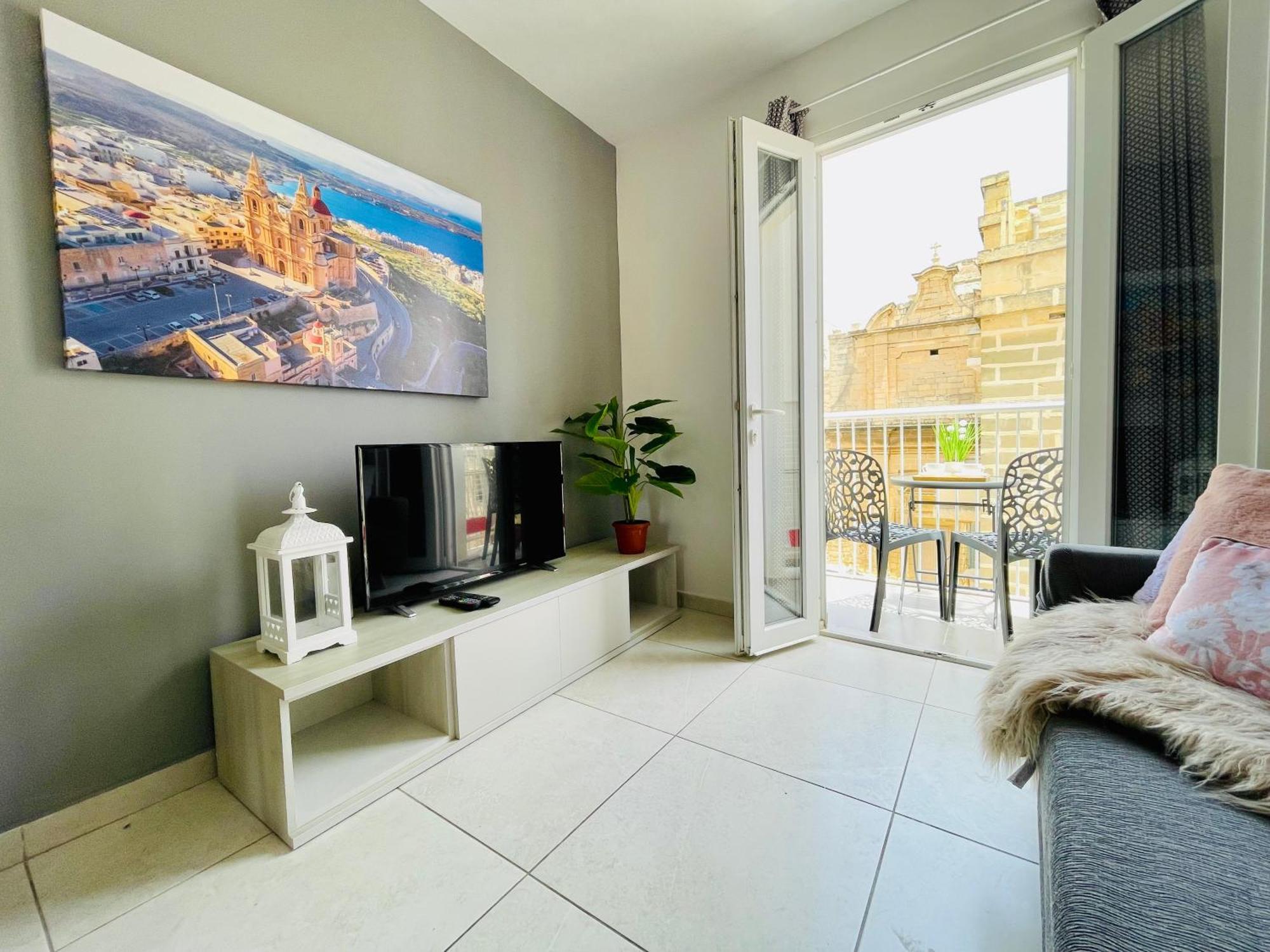 2br Comfort By Holi Appartement